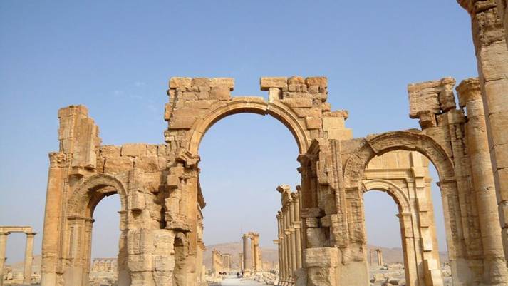 Der Triumphbogen in Palmyra
